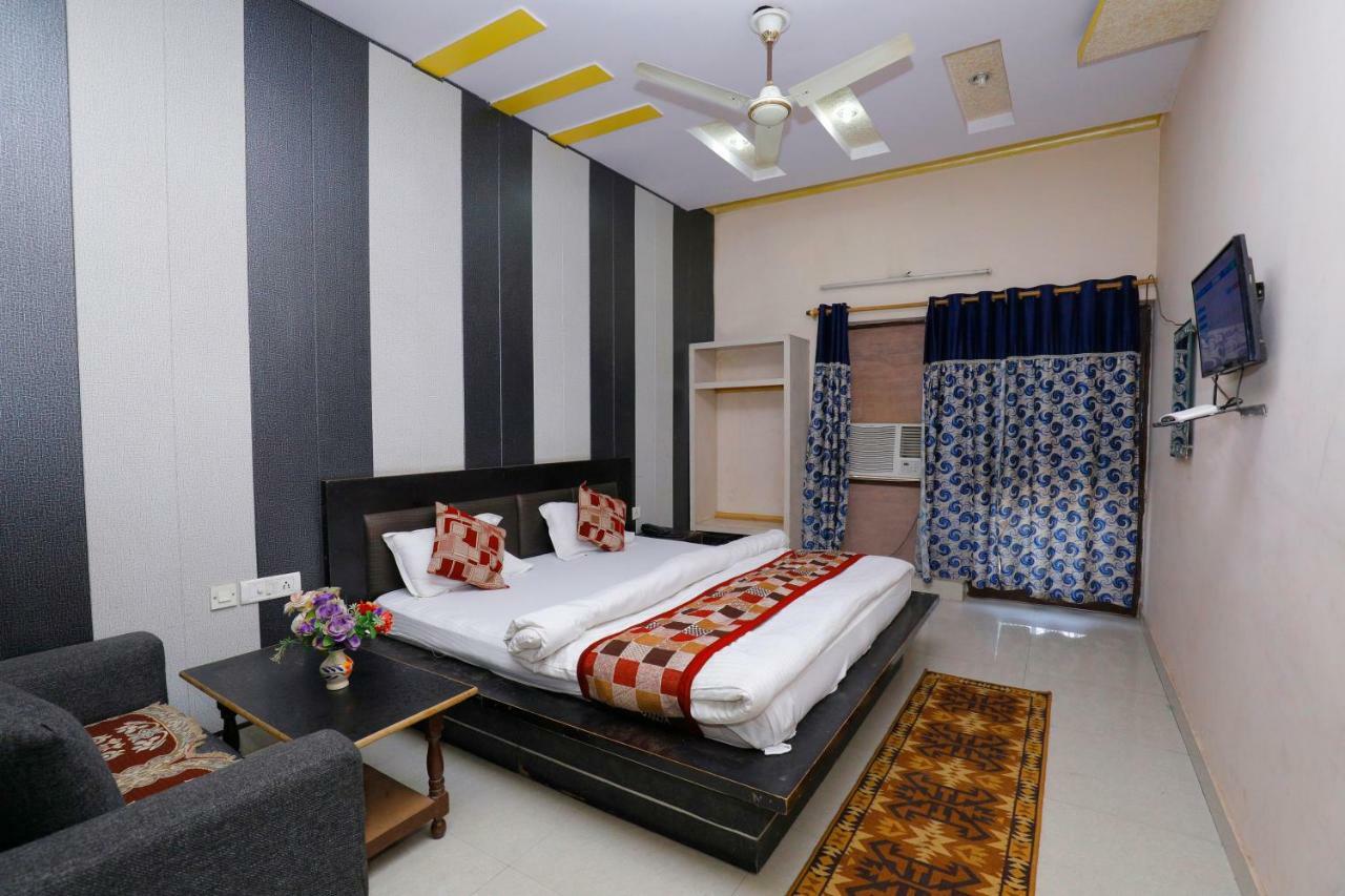 Hotel New Bakshi House Agra  Exterior foto